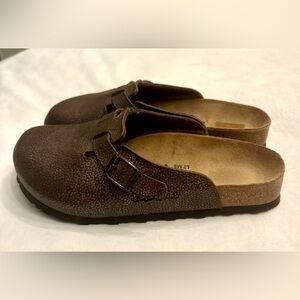 Birkenstock Brown Clogs